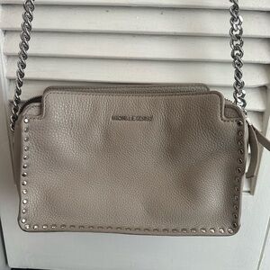 MICHAEL KORS ASTOR STUDDED LEATHER CROSSBODY MESSENGER BAG